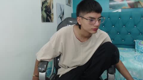 Noha Scott online show from December 4, 2024, 11:02 pm