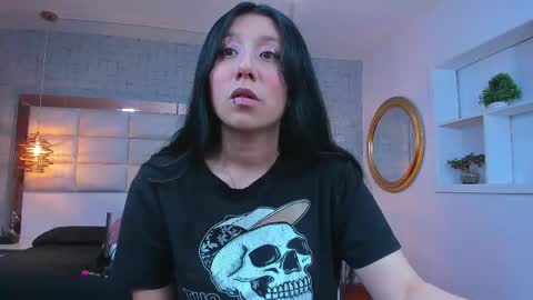  Nohemi   online show from April 19, 2026, 7:05 pm