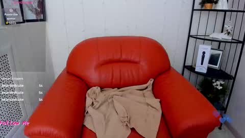 nola__nice online show from February 5, 2026, 2:38 am