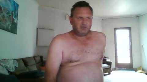 Snapshot of nollie244 chatting on February 2, 2025, 12:02 pm Nollie online show from February 2, 2025, 12:02 pm