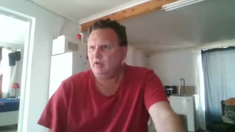 Snapshot of nollie244 chatting on October 13, 2025, 8:58 am Nollie online show from October 13, 2025, 8:58 am