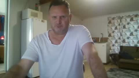 Nollie online show from May 13, 2026, 5:16 am
