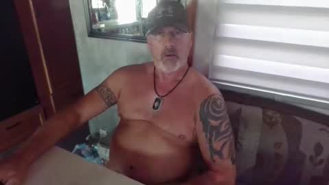 Snapshot of nomadfreedom chatting on December 2, 2025, 7:20 pm nomadfreedom online show from December 2, 2025, 7:20 pm