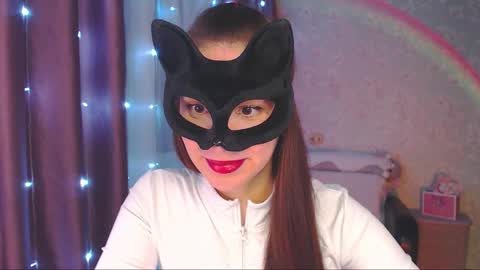 Send message when u here online show from October 17, 2025, 3:10 am