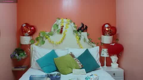 Nora Temptress online show from February 24, 2026, 8:51 pm