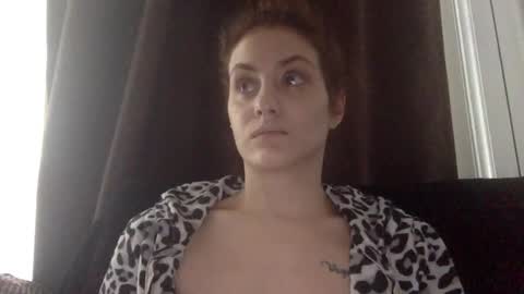 Snapshot of norablues chatting on January 22, 2025, 10:29 am norablues online show from January 22, 2025, 10:29 am