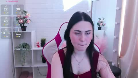 Nora online show from April 22, 2026, 5:43 am