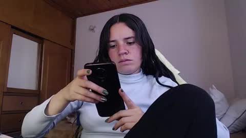 noreen_ online show from March 10, 2026, 8:14 pm