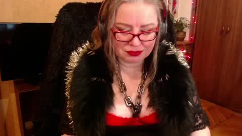 miss Tress online show from December 30, 2024, 7:00 pm