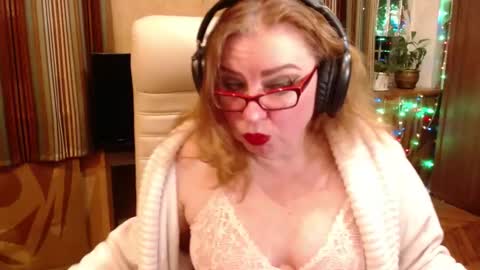 miss Tress online show from January 18, 2026, 7:28 pm