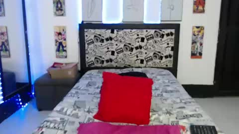 Snapshot of normaa22 chatting on January 29, 2025, 8:35 pm Norma online show from January 29, 2025, 8:35 pm