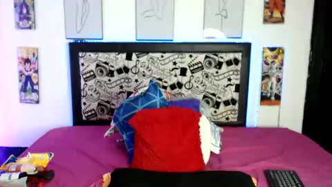 Snapshot of normaa22 chatting on December 15, 2025, 11:20 pm Norma online show from December 15, 2025, 11:20 pm