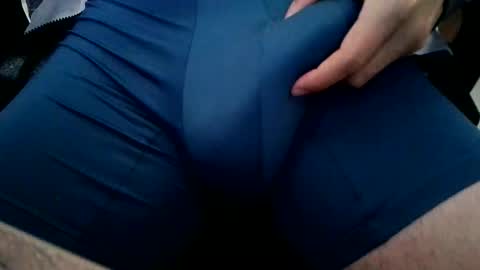 normalito007 online show from February 12, 2026, 2:50 am