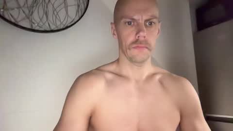 north_guy799643 online show from March 22, 2026, 3:21 am