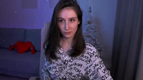 Hazel online show from February 13, 2025, 9:06 pm