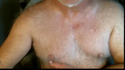 northcountryguy762 online show from October 27, 2025, 1:26 pm