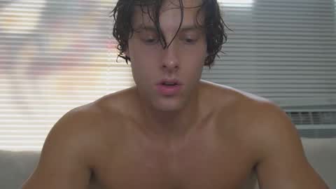 Snapshot of not_alexstone chatting on October 3, 2025, 8:28 pm not_alexstone online show from October 3, 2025, 8:28 pm