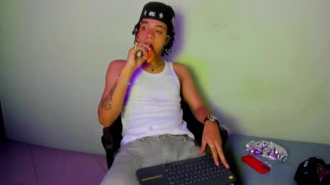 HOFFMAN online show from February 7, 2025, 1:32 pm