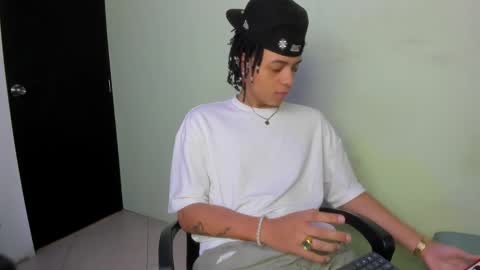 HOFFMAN online show from March 1, 2025, 1:18 pm