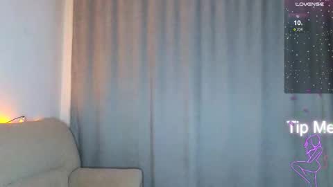 Hello My name is Helene NTMU  Finger up if u like what u see online show from February 3, 2026, 2:22 pm