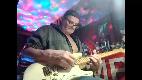 notflamingfart online show from December 17, 2025, 3:12 am