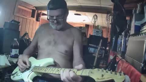 notflamingfart online show from April 30, 2026, 9:37 am