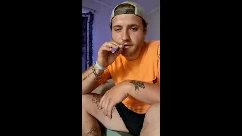 nova7617 online show from April 28, 2026, 9:42 pm