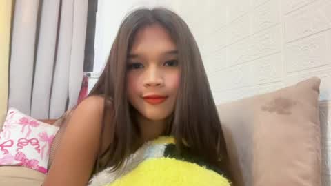 nova_licious online show from May 11, 2026, 12:55 pm