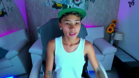 Snapshot of nova_sex1 chatting on November 29, 2025, 4:10 pm nova online show from November 29, 2025, 4:10 pm