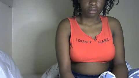 novaah online show from October 13, 2025, 1:49 am