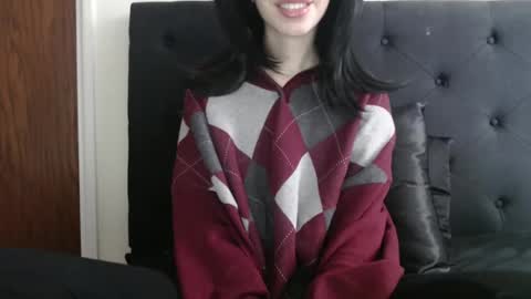 Snapshot of novafrey chatting on February 6, 2026, 5:27 pm Olivia online show from February 6, 2026, 5:27 pm