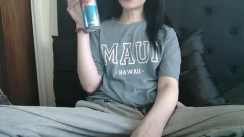 Olivia online show from March 9, 2026, 10:14 pm