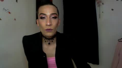 Snapshot of novanyx11 chatting on September 17, 2025, 10:00 pm Nova...  online show from September 17, 2025, 10:00 pm