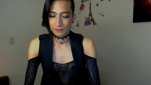 Snapshot of novanyx11 chatting on October 2, 2025, 10:39 pm Nova...  online show from October 2, 2025, 10:39 pm