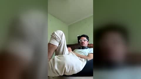 Snapshot of novasocia chatting on June 27, 2026, 1:28 pm novasocia online show from June 27, 2026, 1:28 pm
