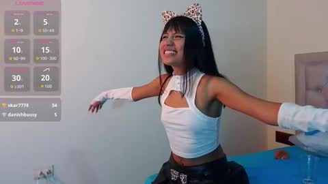 NubesNubladas online show from October 31, 2025, 7:48 pm