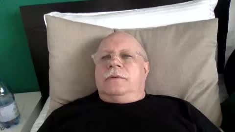 nukiss online show from April 21, 2026, 12:11 pm