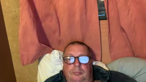 nurod online show from October 15, 2025, 5:40 am