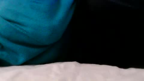 nuttincowboy727272 online show from April 16, 2026, 2:23 am