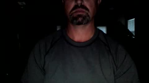 Snapshot of nvrenuff1979 chatting on October 6, 2025, 11:29 am nvrenuff1979 online show from October 6, 2025, 11:29 am