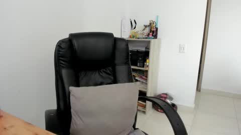 Vanessa online show from March 28, 2026, 8:30 pm