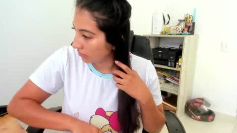 Vanessa online show from March 29, 2026, 3:01 pm