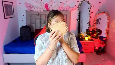 nyla  online show from April 7, 2026, 7:03 pm