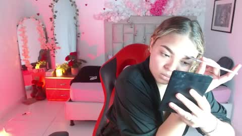 nyla  online show from April 21, 2026, 7:06 pm