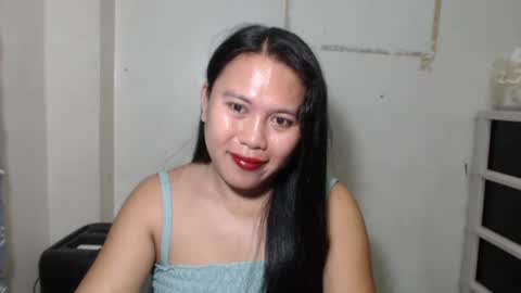 nylecummer online show from April 4, 2026, 9:34 pm