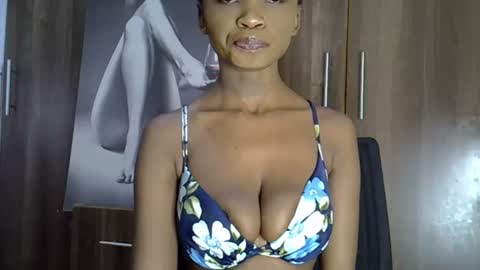 Snapshot of nyverra chatting on July 1, 2026, 9:00 am nyverra online show from July 1, 2026, 9:00 am