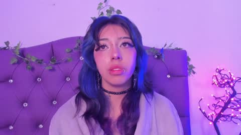 Snapshot of nyx_nayla chatting on December 9, 2024, 3:11 pm online show from December 9, 2024, 3:11 pm