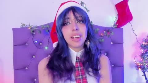 Snapshot of nyx_nayla chatting on December 17, 2024, 4:21 pm online show from December 17, 2024, 4:21 pm