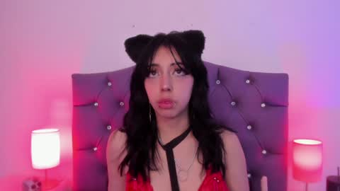 Snapshot of nyx_nayla chatting on February 6, 2025, 9:43 am online show from February 6, 2025, 9:43 am