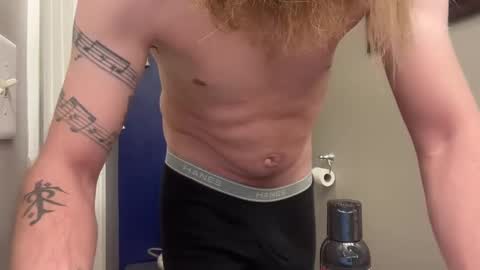 obedientblonde89 online show from January 14, 2025, 11:37 pm